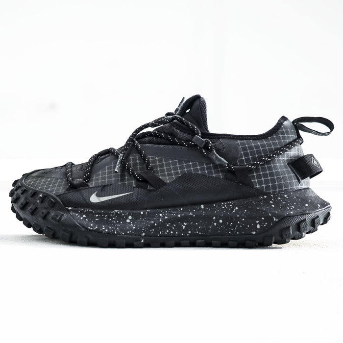 NIKE ACG Low-Cut Sneakers US9 Black GORE-TEX Waterproof MOUNTAIN FLY LOW GTX DD2861-002