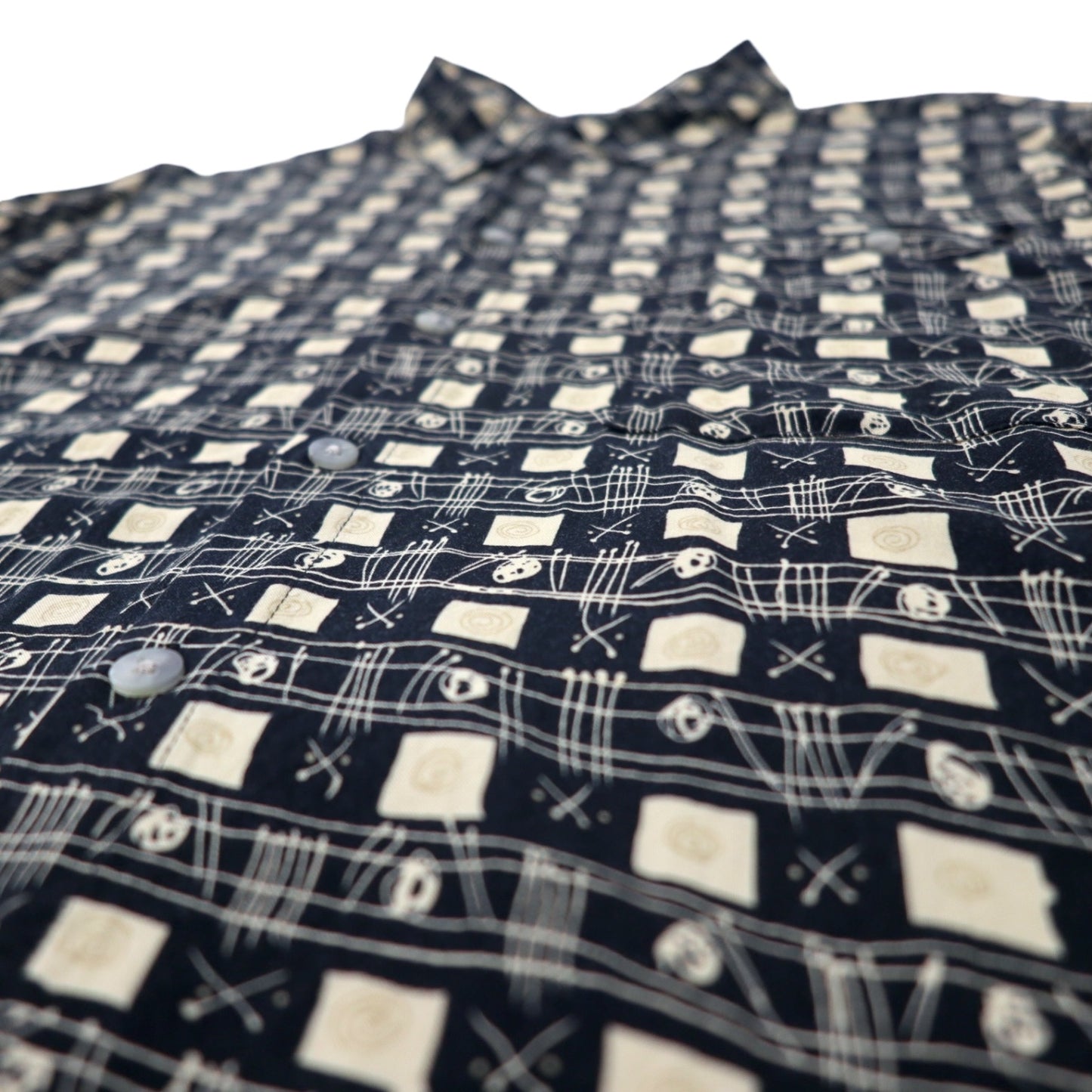 90s CAMPIA MODA Aloha Shirt XL Black Rayon All-over Pattern