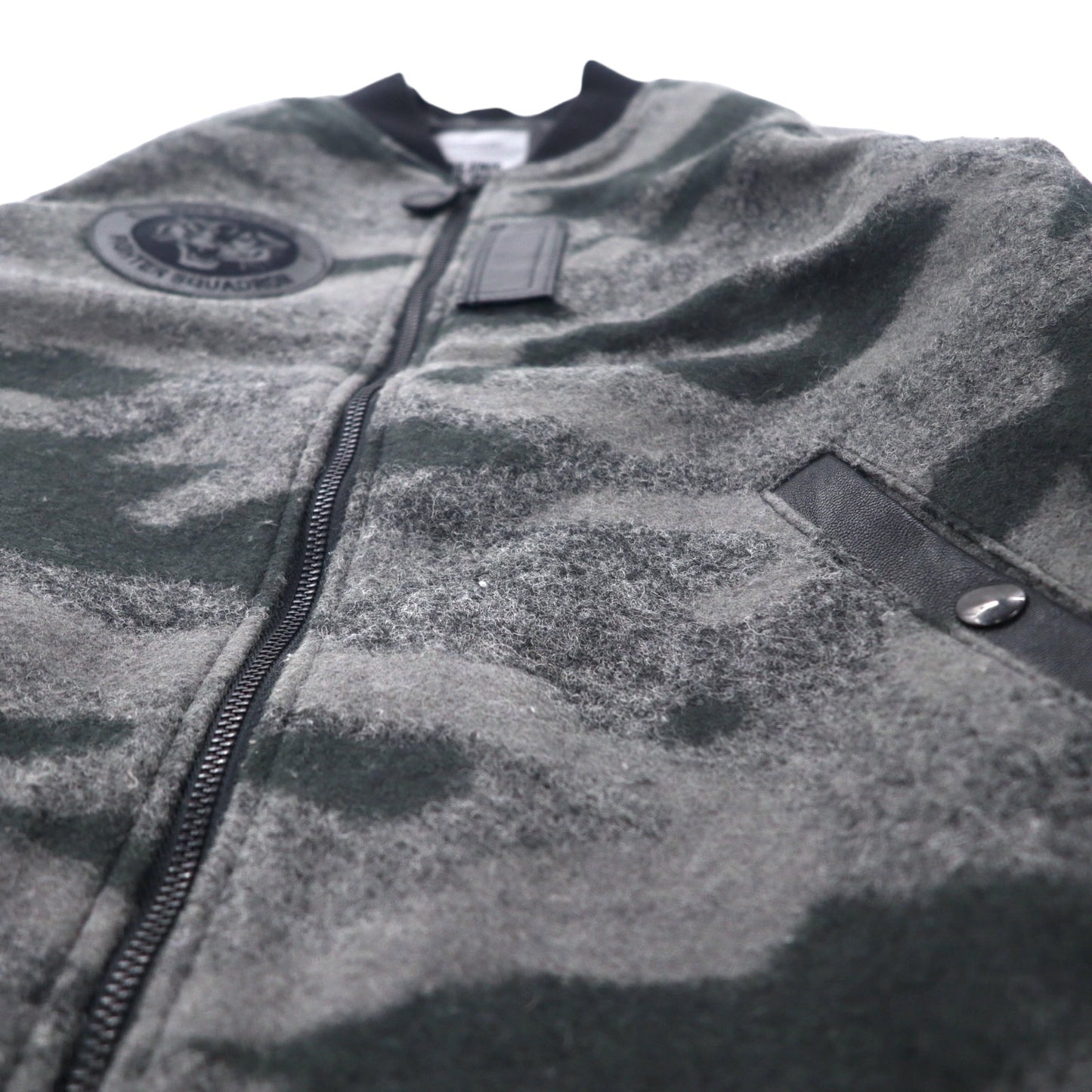 BOLINI BOLINI 袖レザー スタジャン 48 グレー ブラック カモフラ柄 メルトン ウール ゴートレザー 山羊革 虎 バック刺繍