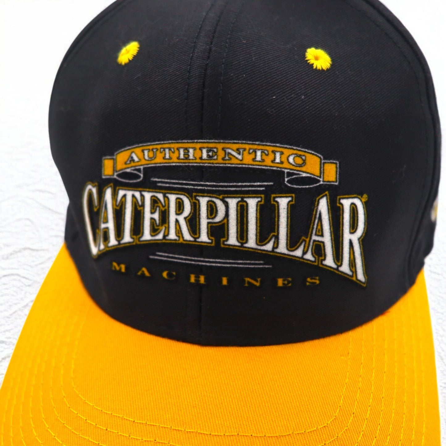 CAT アメリカ企業 スナップバック バイカラー ベースボールキャップ FREE ブラック イエロー CYRK