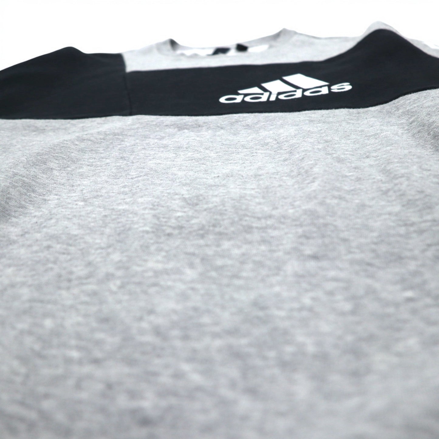 adidas スポーツ ID クルー スウェット XL グレー ブラック 裏起毛 3ストライプ Sport ID EB7589