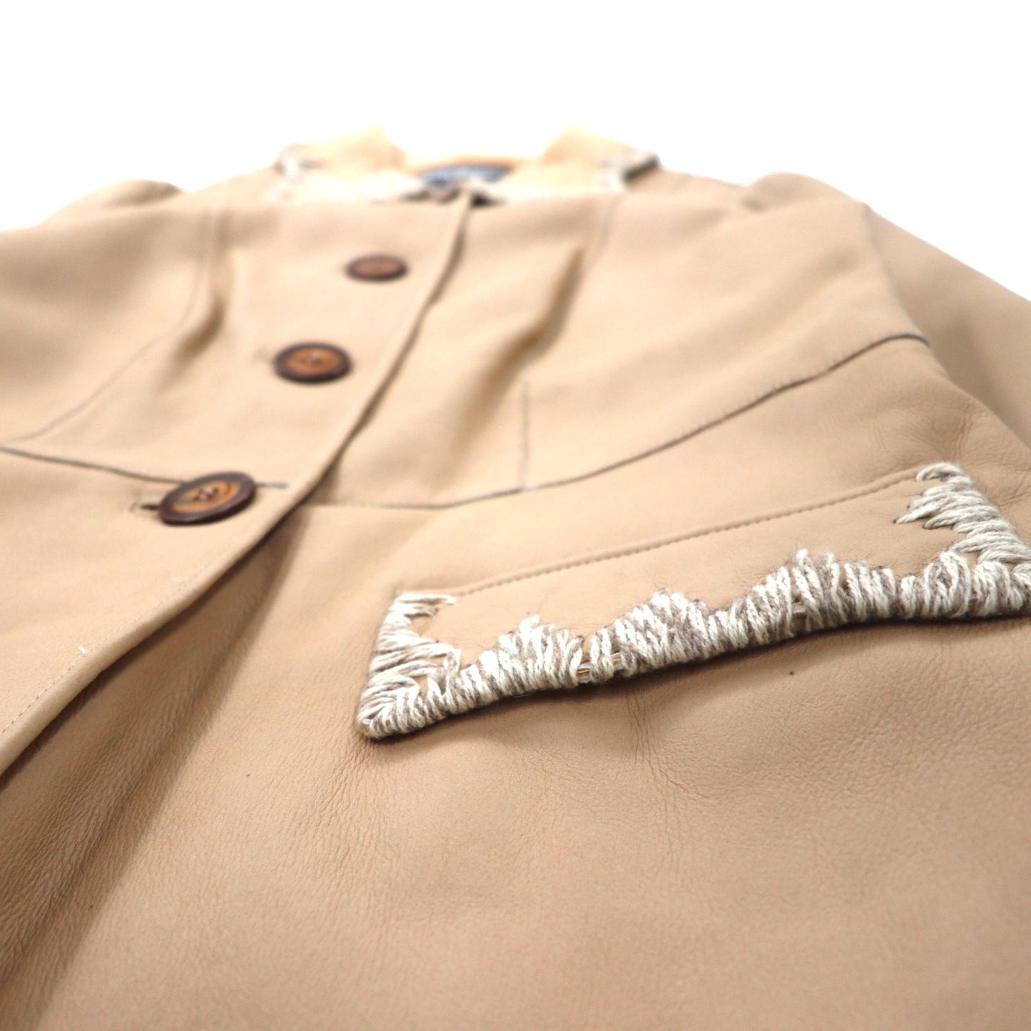 Salvatore Ferragamo イタリア製 ムートンジャケット 48 ベージュ レザー 刺繍 飾りボタン