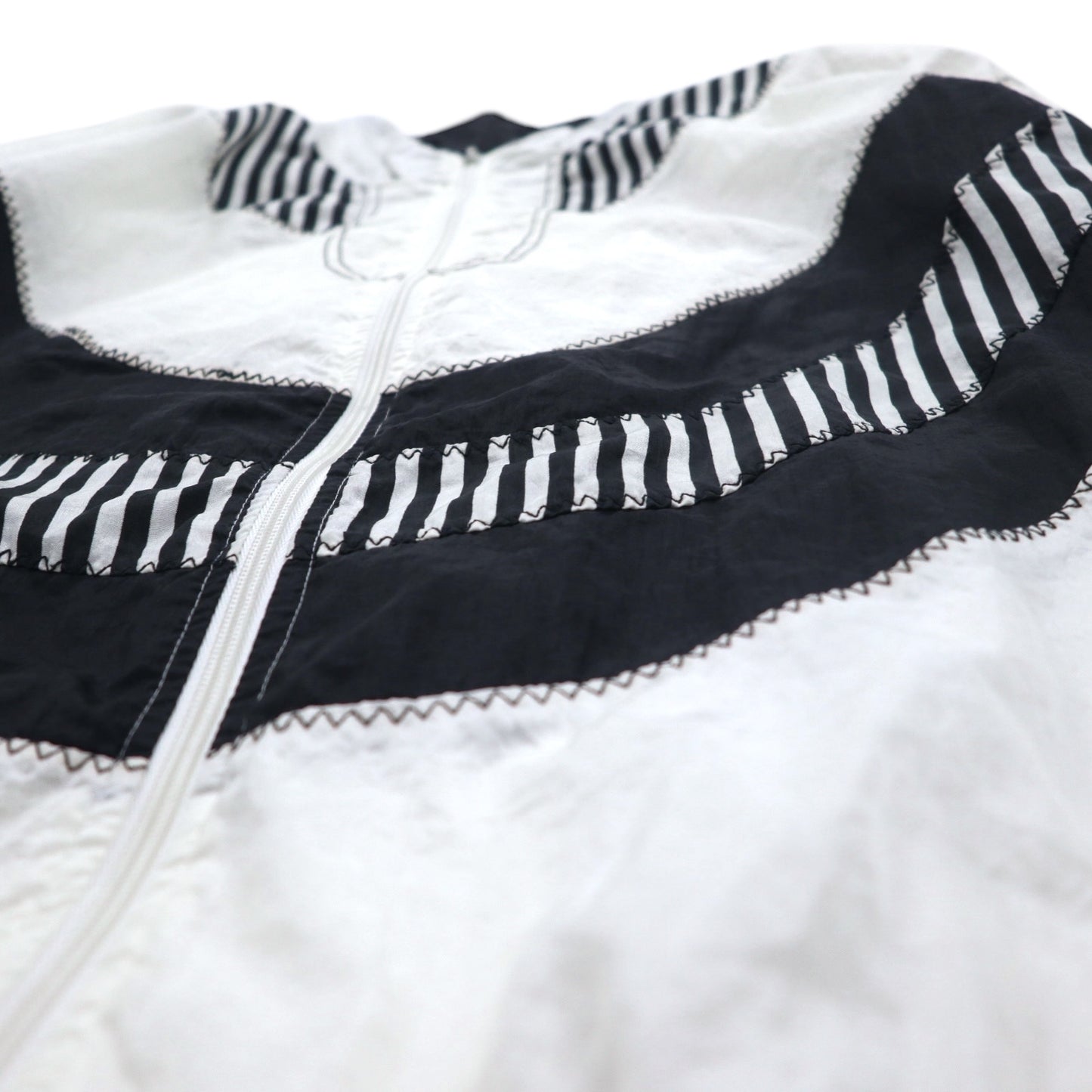 Vintage 80s Windbreaker Jacket SUNTERRA Nylon Jacket Jersey L White All-over Pattern