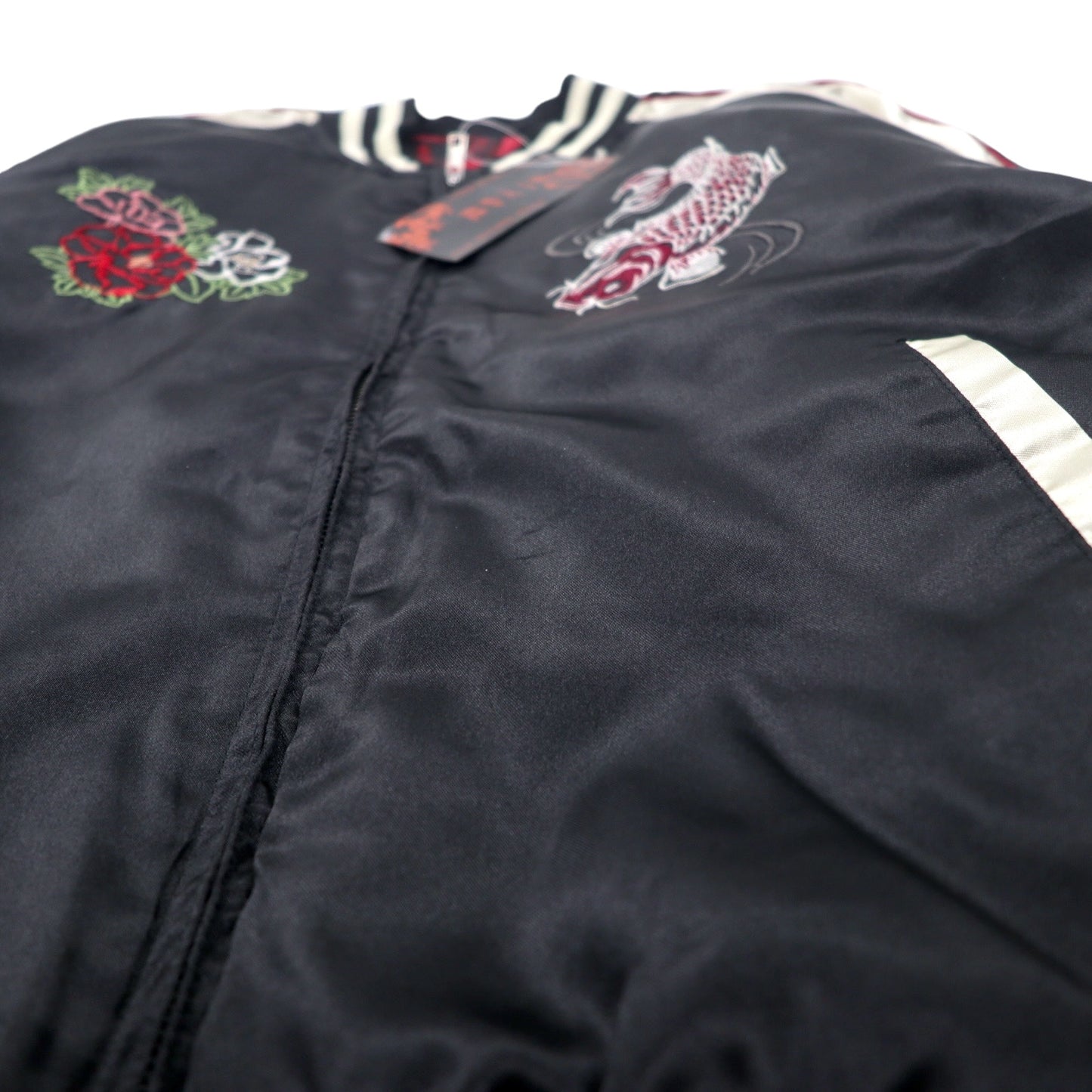 Isshinnyokagami Sukajan M Black Polyester Quilted Liner Nishikigoi Hibiscus Embroidery Unused Item