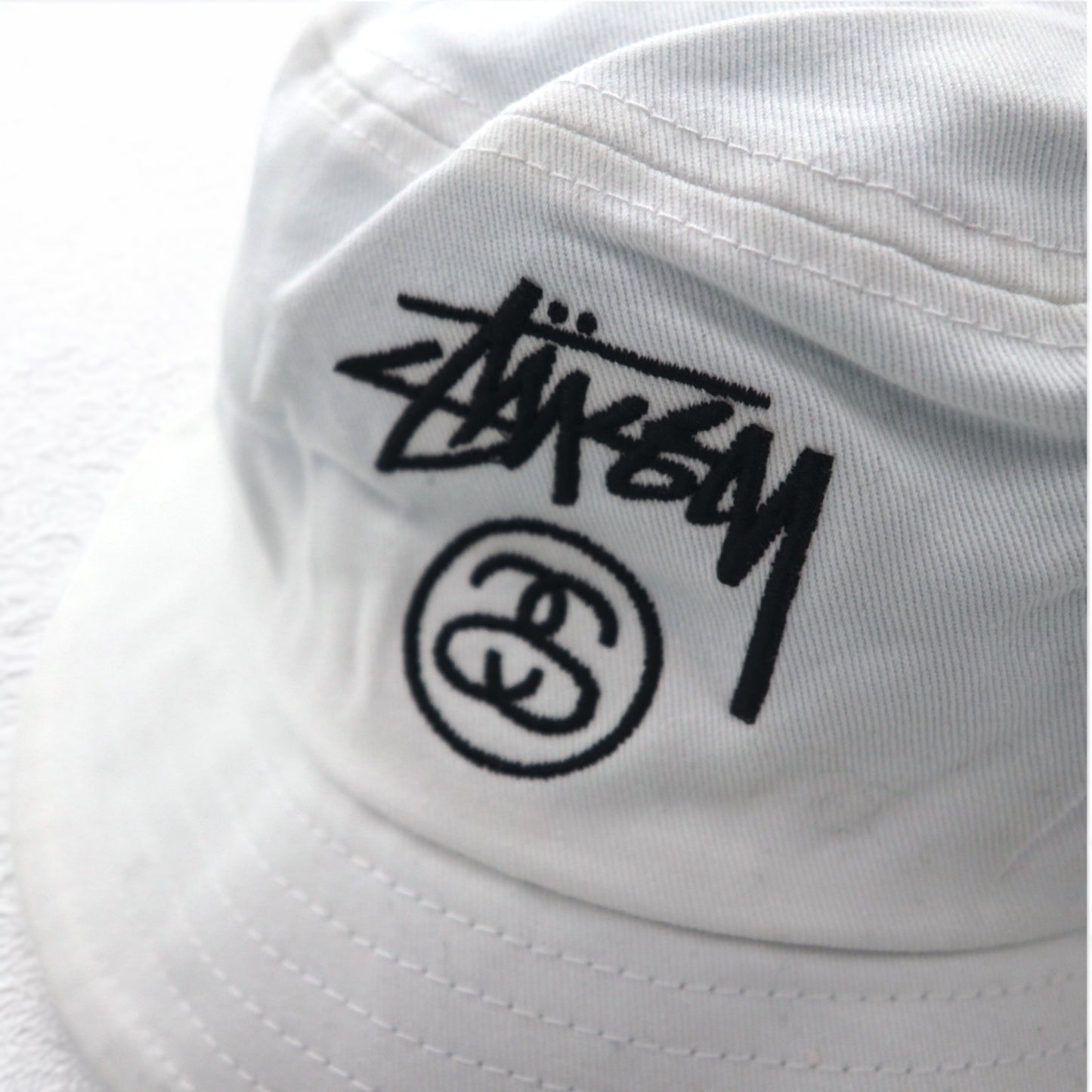 stussy chanel logo bucket hat S/M white cotton embroidered