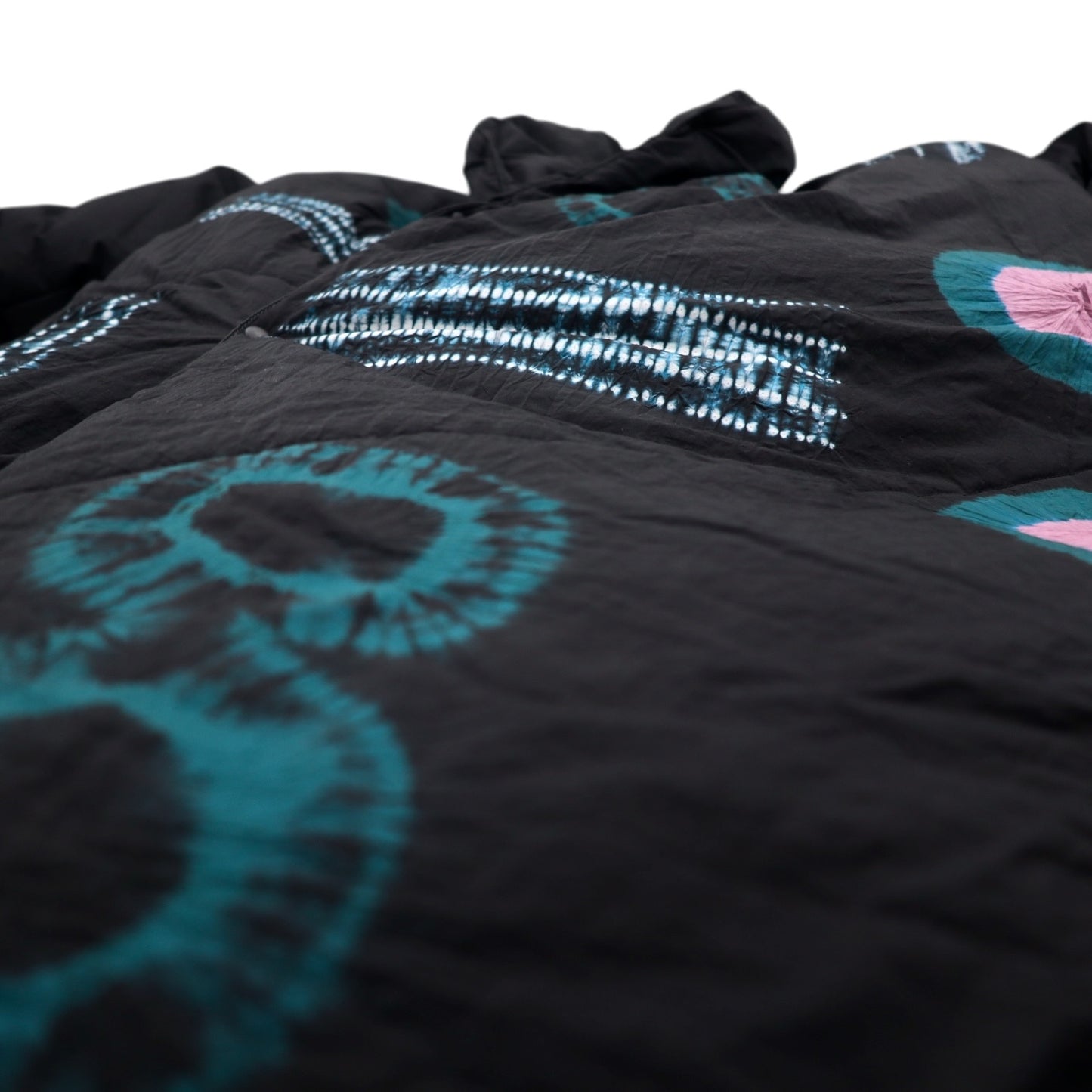 Sasquatchfabrix. オリエンタル ダウンコート ORIENTAL DOWN COAT S ブラック 総柄 絞り染め スナップボタン 20AW-JKH-002