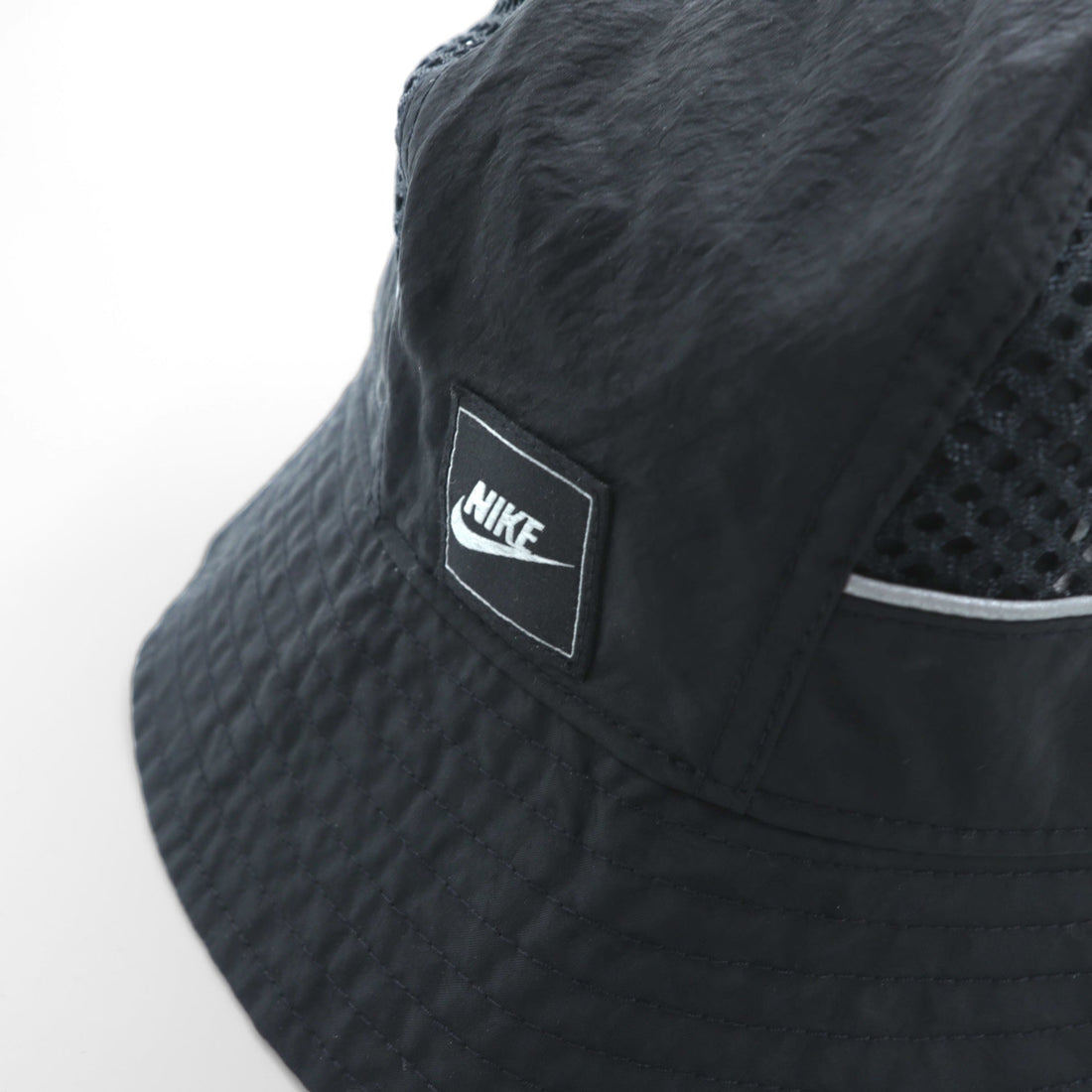 NIKE バケットハット メッシュ ポケット付き ブラック ナイロン Bucket Mesh Cap BV3363-010