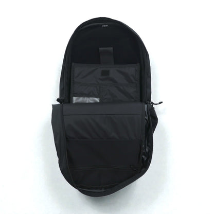 PORTER ( 吉田カバン ) 日本製 DRIVE DAYPACK デイパック バックパック リュック 12L PCスリーブ ブラック ナイロン 635-06825