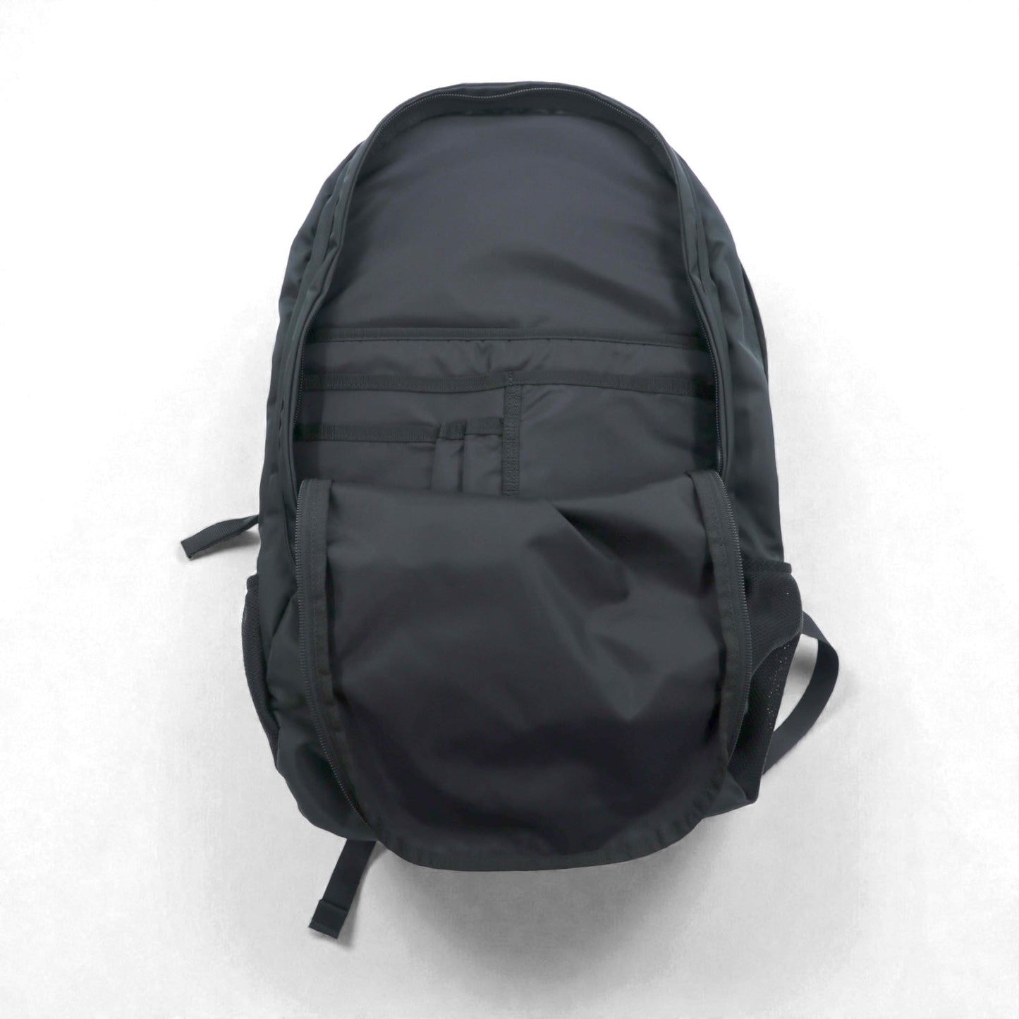 PORTER ( 吉田カバン ) 日本製 DRIVE DAYPACK デイパック バックパック リュック 12L PCスリーブ ブラック ナイロン 635-06825