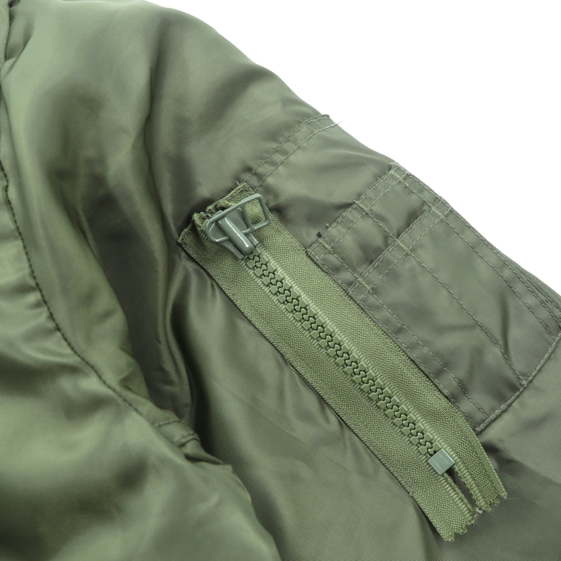 UNDERCOVER MA-1 Flight Jacket Padded Bomber Jacket, Size M, Khaki, MAD STORE, MDT4201