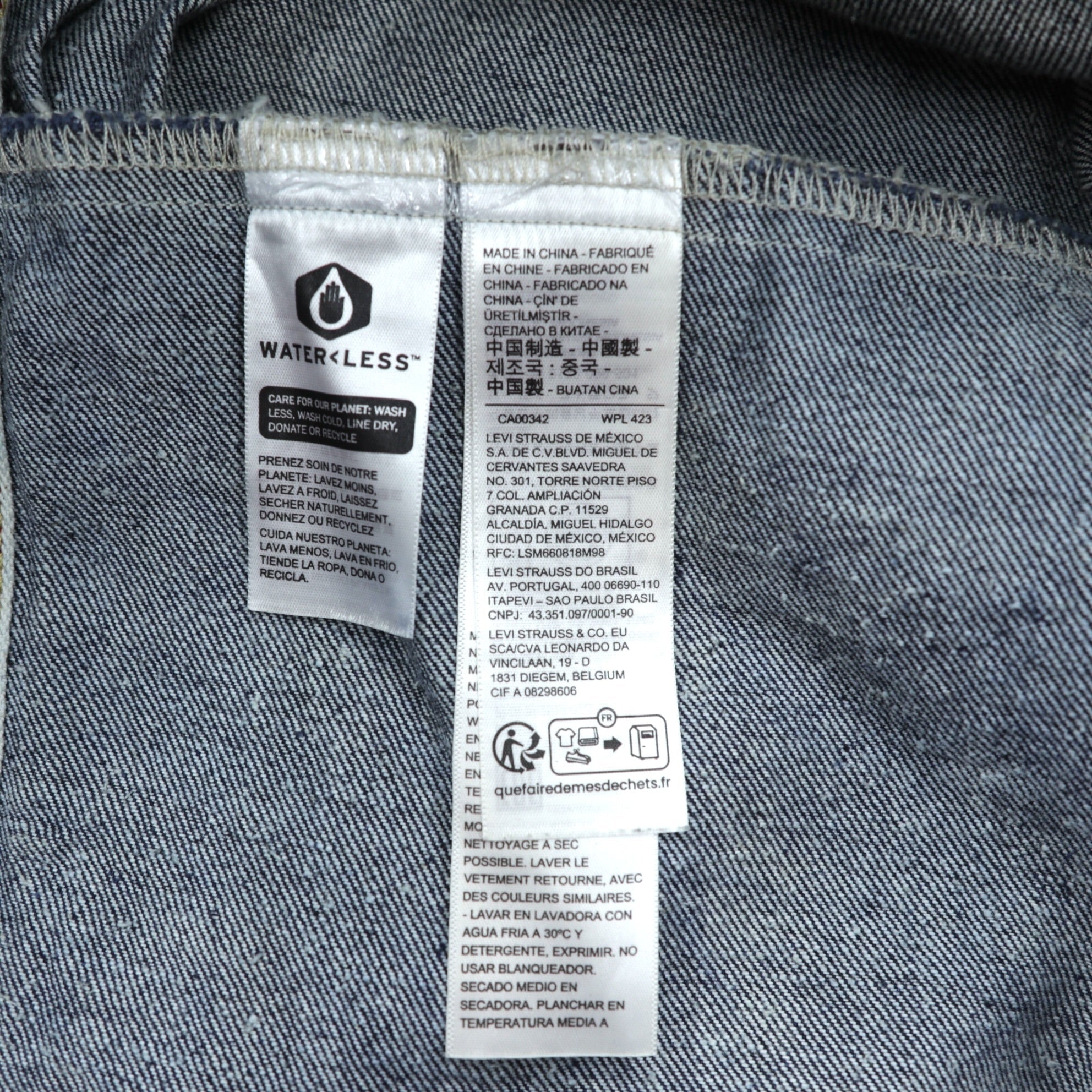 Levi's PREMIUM タイプ 1st 大戦モデル デニムジャケット ビッグE 赤耳 Gジャン L セルビッジ TYPE1 A3174-0002 ダブルプリーツ シンチバック レザーパッチ 濃紺 リジット