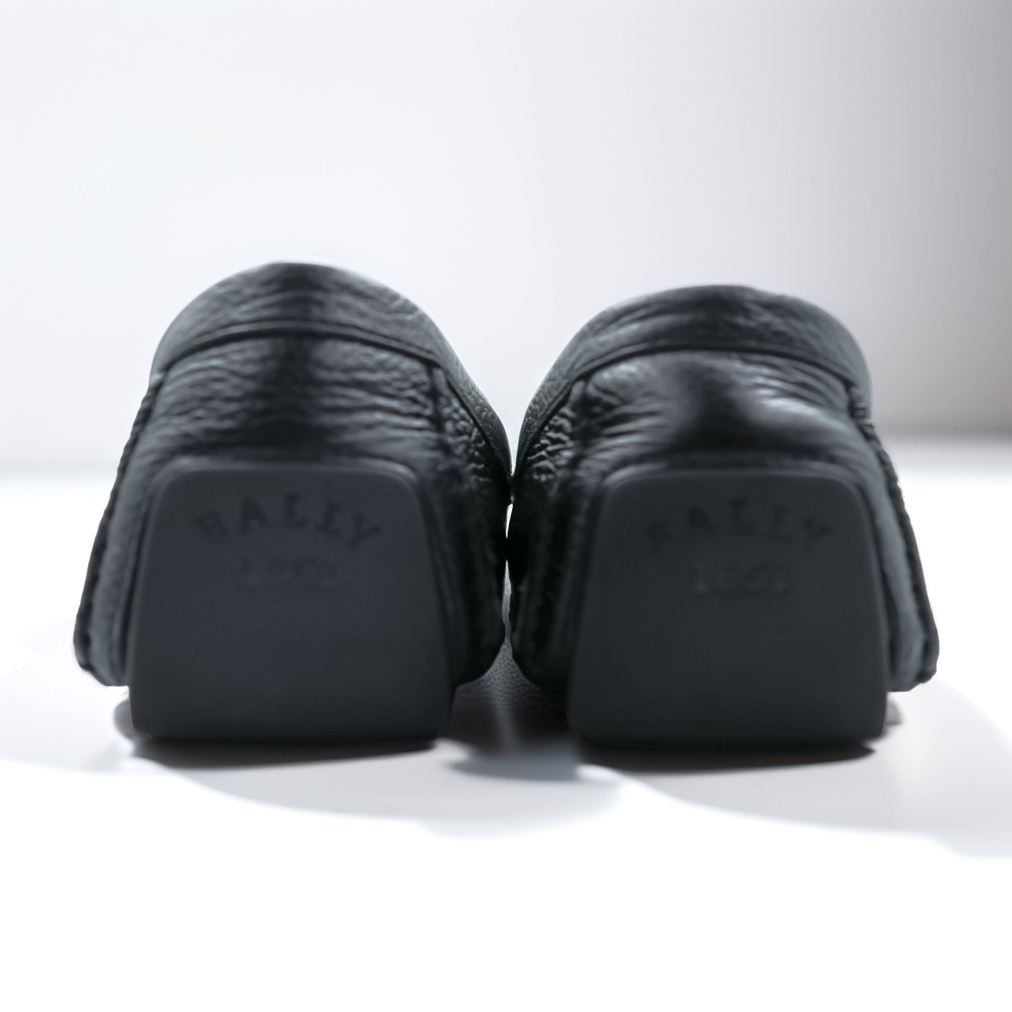 BALLY ドライビングシューズ モカシン ローファー 25cm ブラック レザー SVND WABLER / 010 スイス製