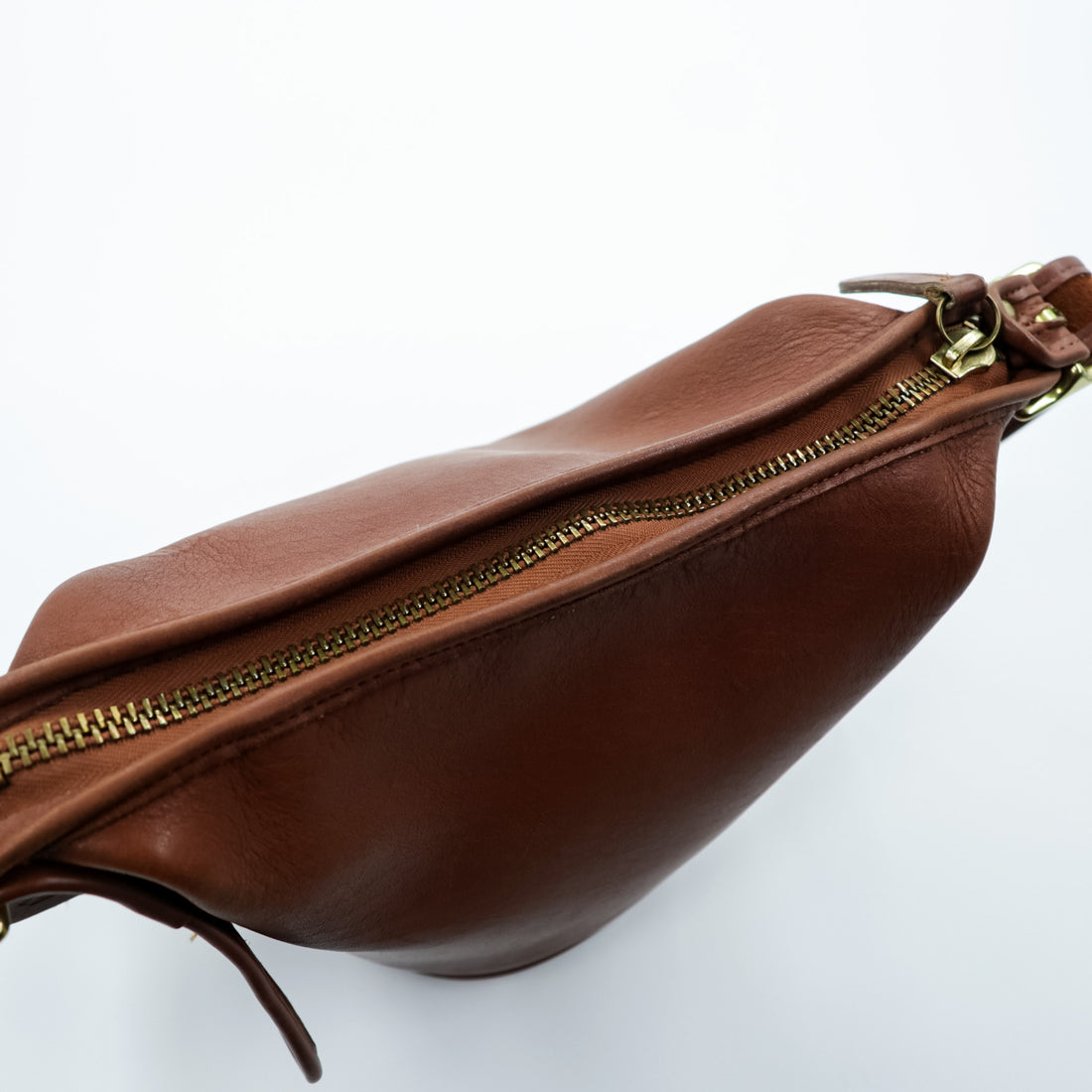 Vintage Coach Small Duffle Sac Bucket Bag 9929 British Tan Leather USA Made