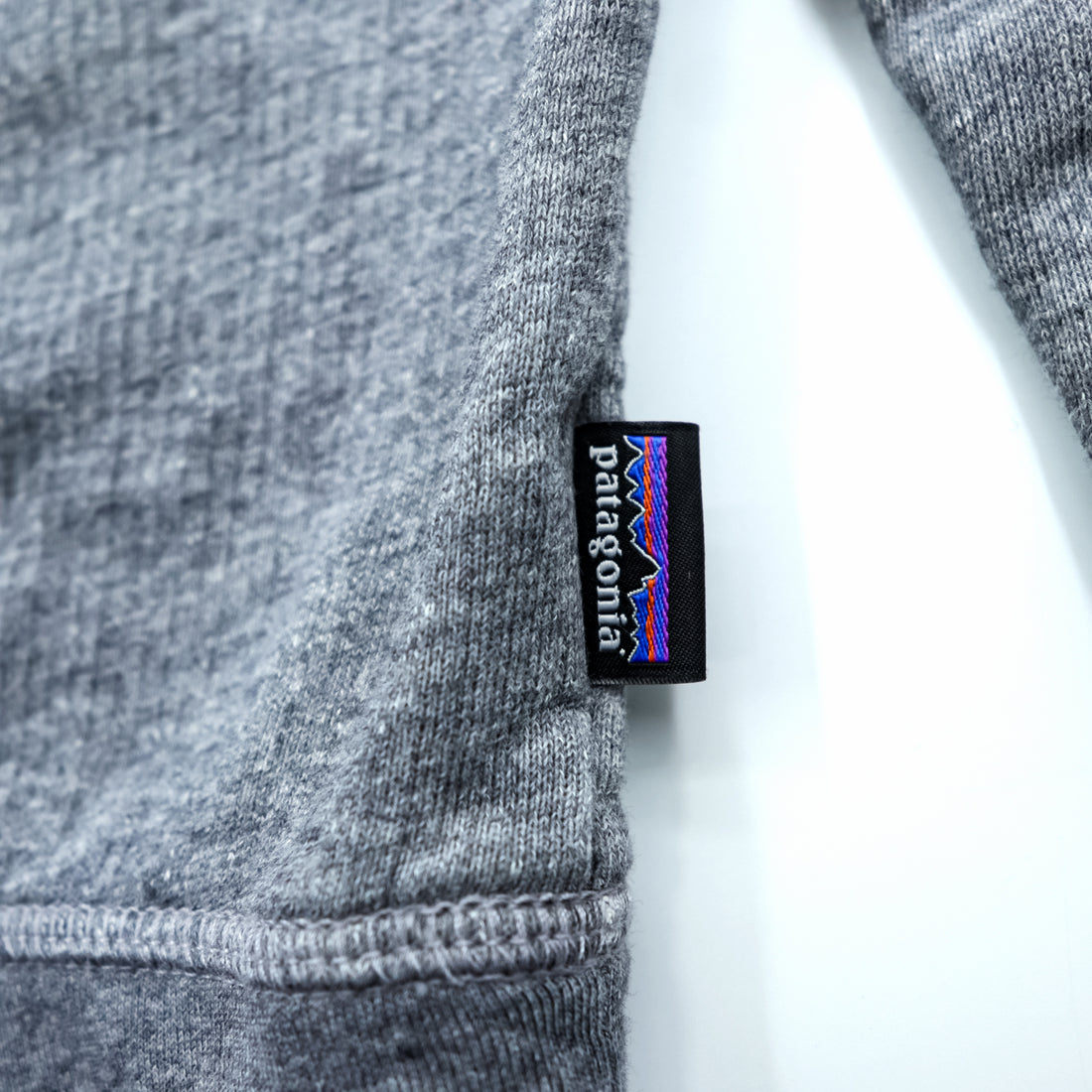 Patagonia Maanya Organic Cotton Fleece Crewneck Sweatshirt V-Insert M 26375