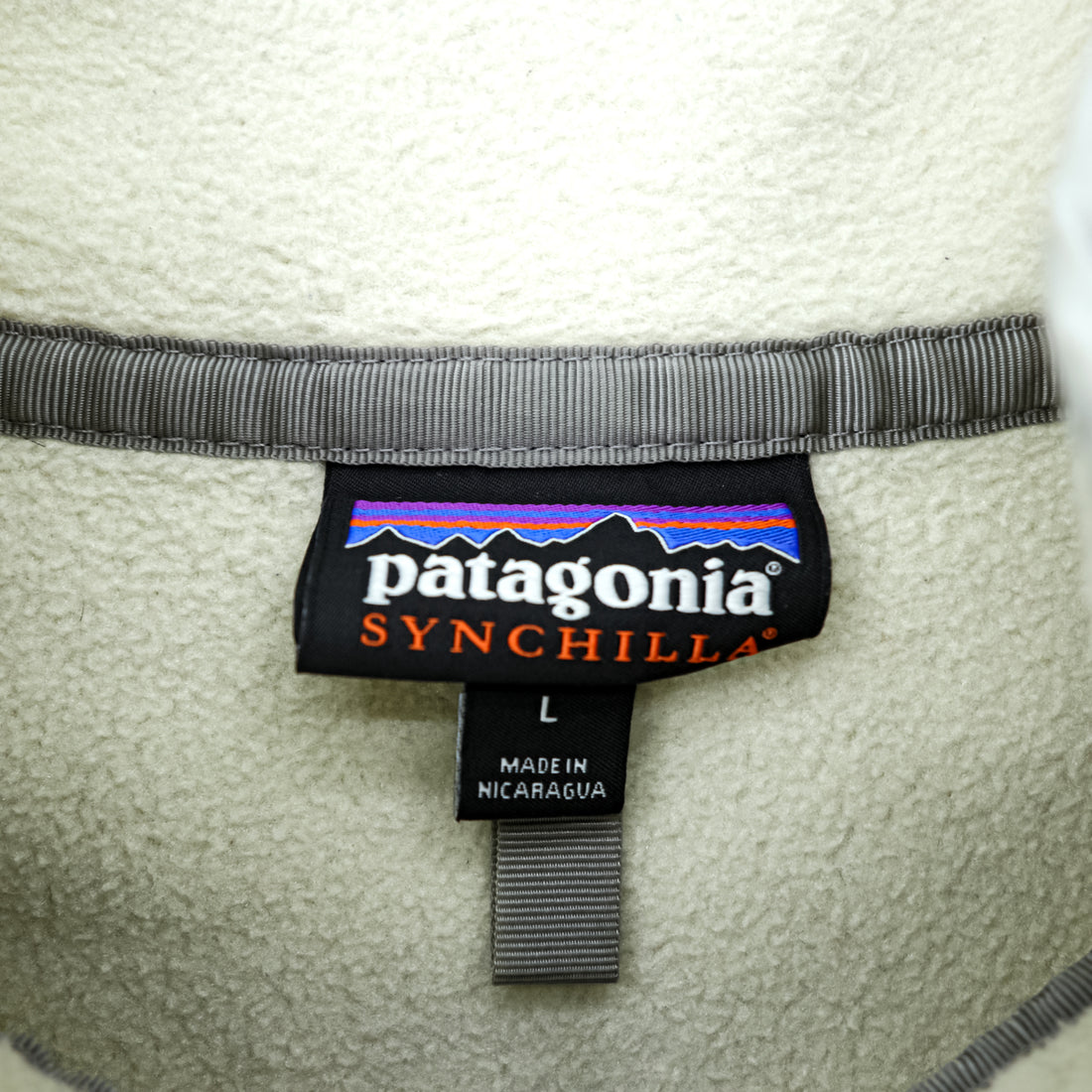 Patagonia Synchilla Snap-T Fleece L Oatmeal Two-tone Pullover Chest Pocket