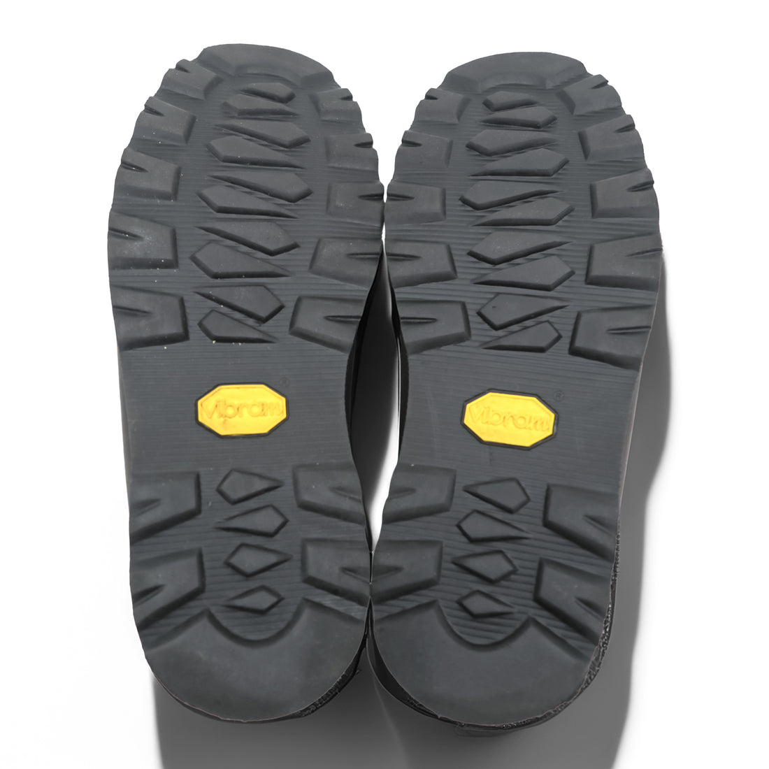 UGG Sheepskin Trekking Lace-up Boots US10 F8811F Vibram Sole