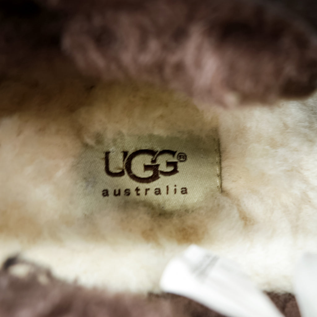 UGG Sheepskin Trekking Lace-up Boots US10 F8811F Vibram Sole