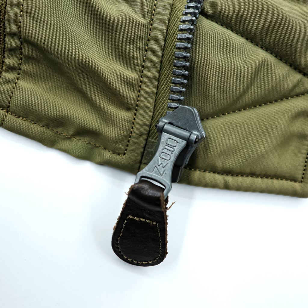 BUZZ RICKSON'S Type B-15C Olive(Modified) フライトジャケット S オリーブドラブ BR15323 ナイロン 中綿 CROWNジップ 復刻 日本製