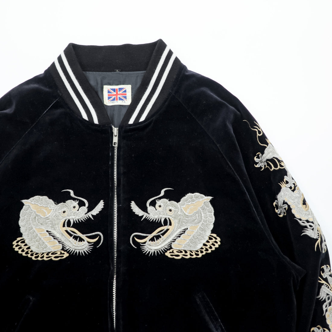 LONDON F.B. 80s Vintage Made in Japan Velour Souvenir Jacket L Black Dragon Embroidery JAPAN YOKOSUKA
