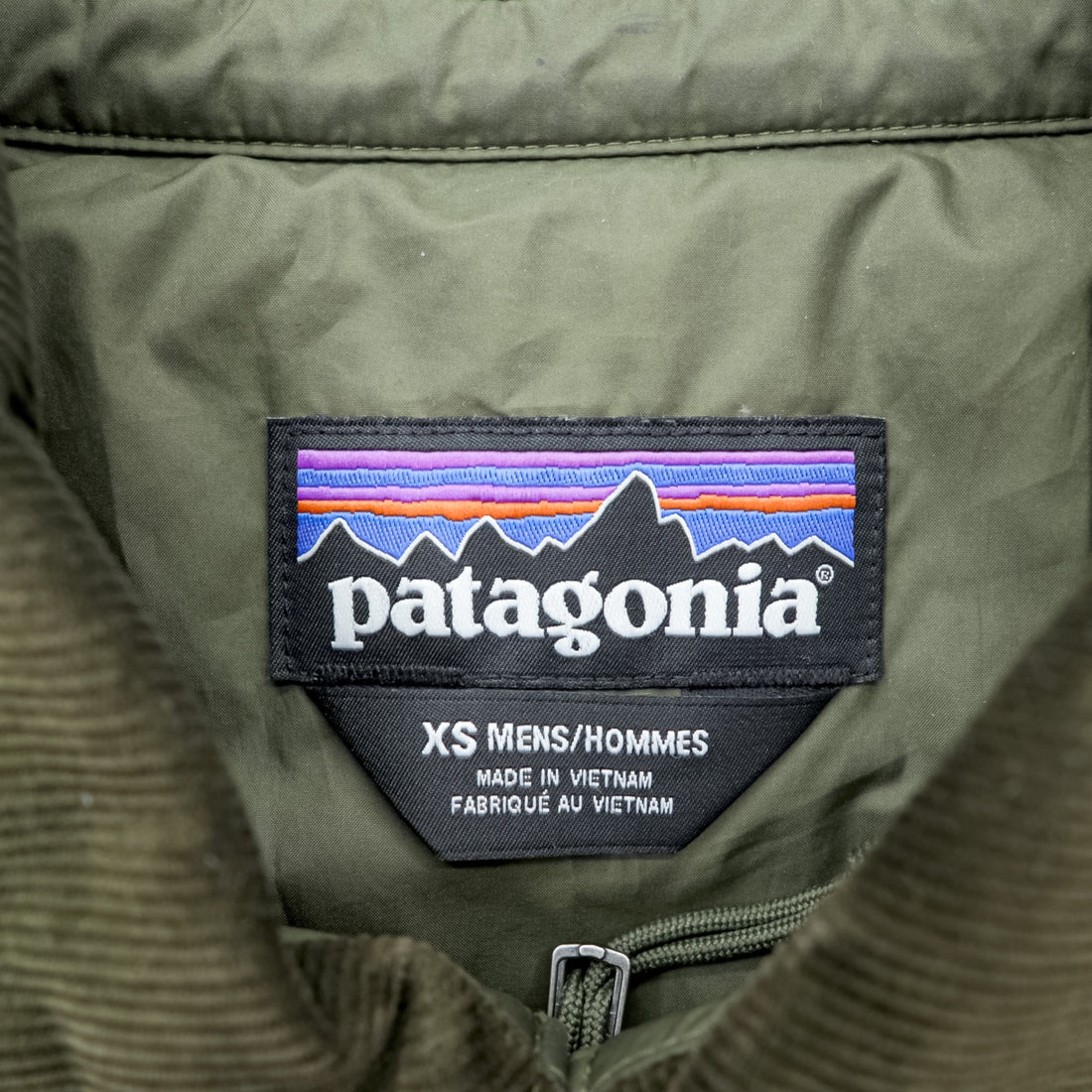 Patagonia Men's Diamond Quilted Jacket Basin Green FA20 Style 20735 Size XS Olive Puffer Shirt Jacket