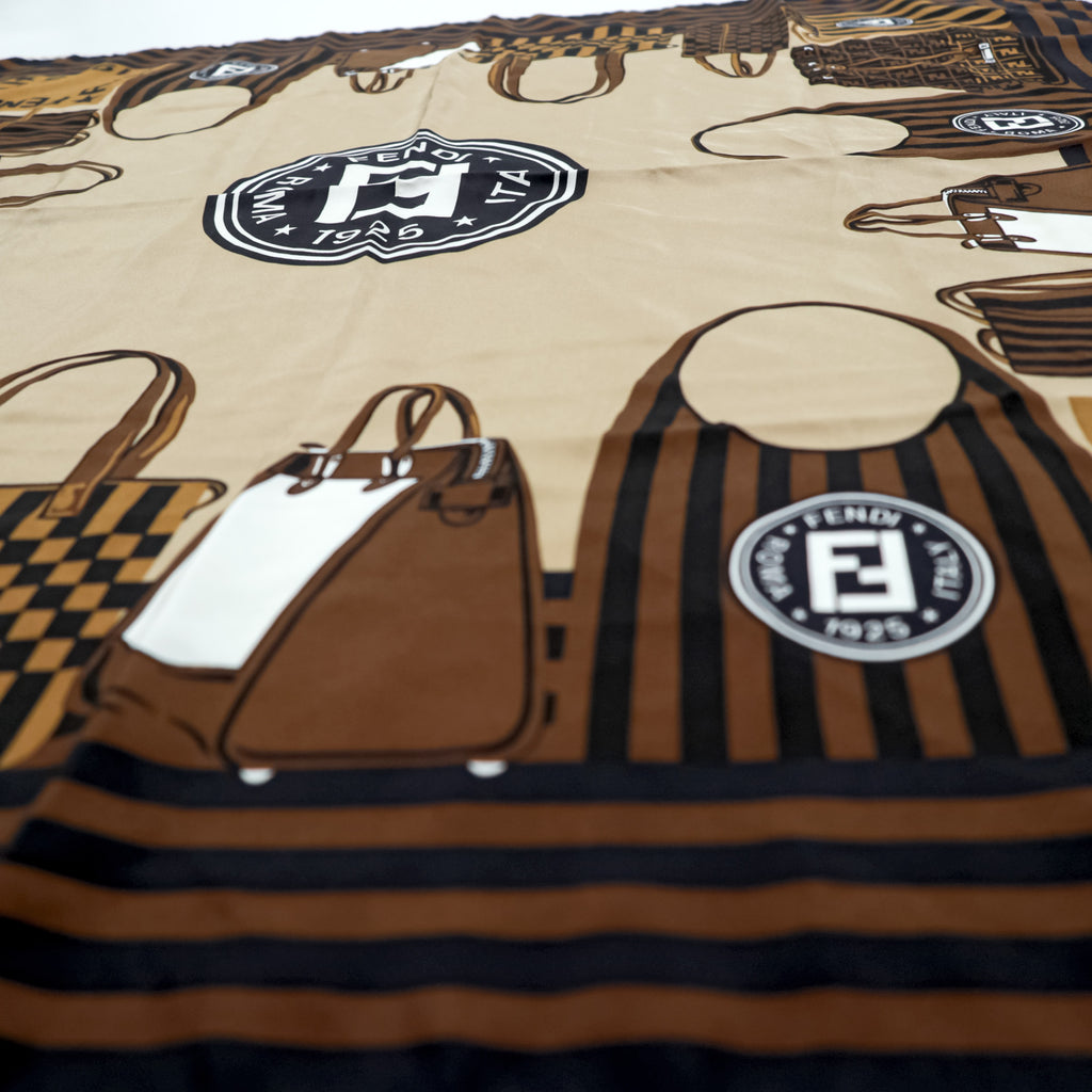 FENDI イタリア製 シルク スカーフ 総柄 バッグ ブラウン ズッカ柄