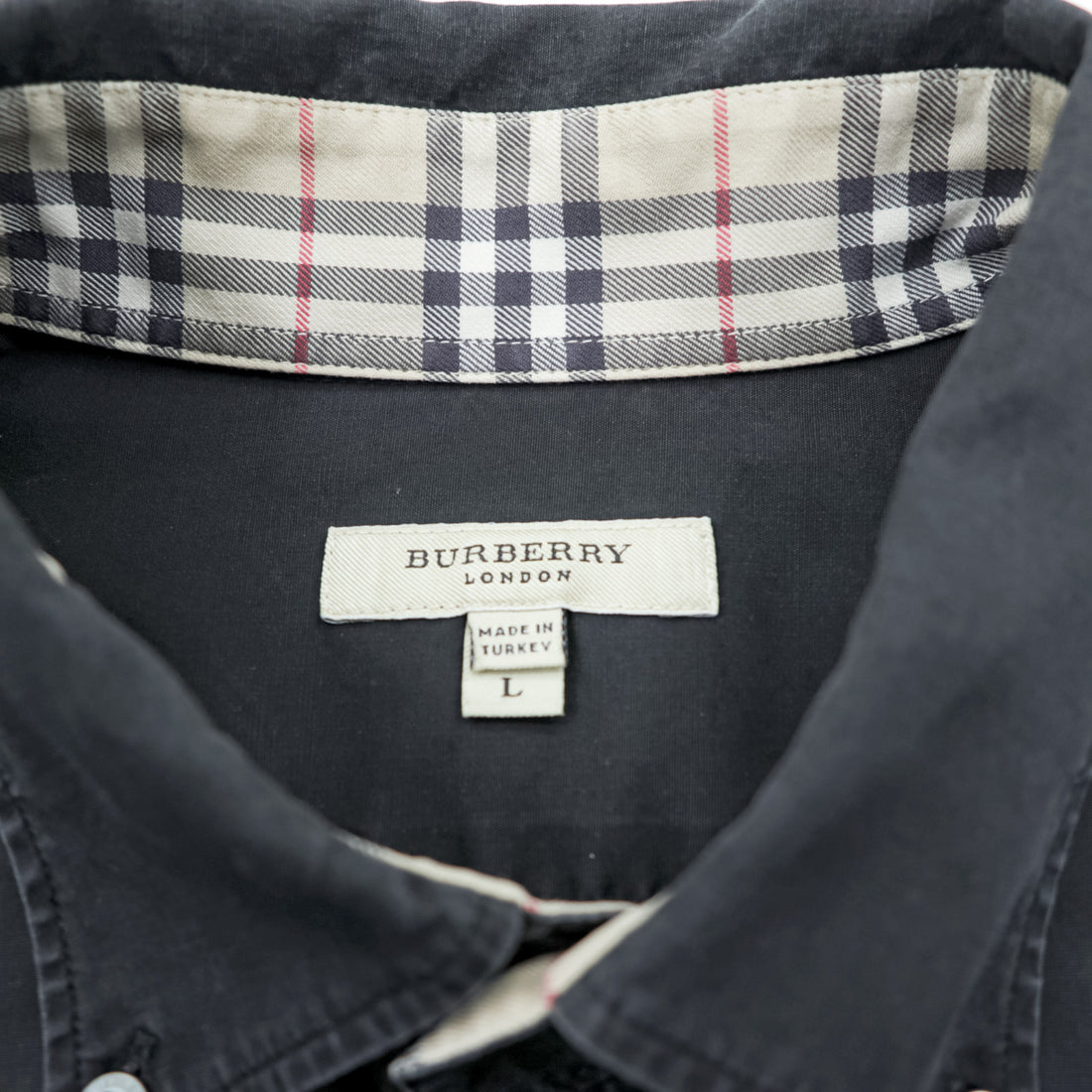 BURBERRY Türkiye-made button-down shirt, size L, black, TRSARGIYESK