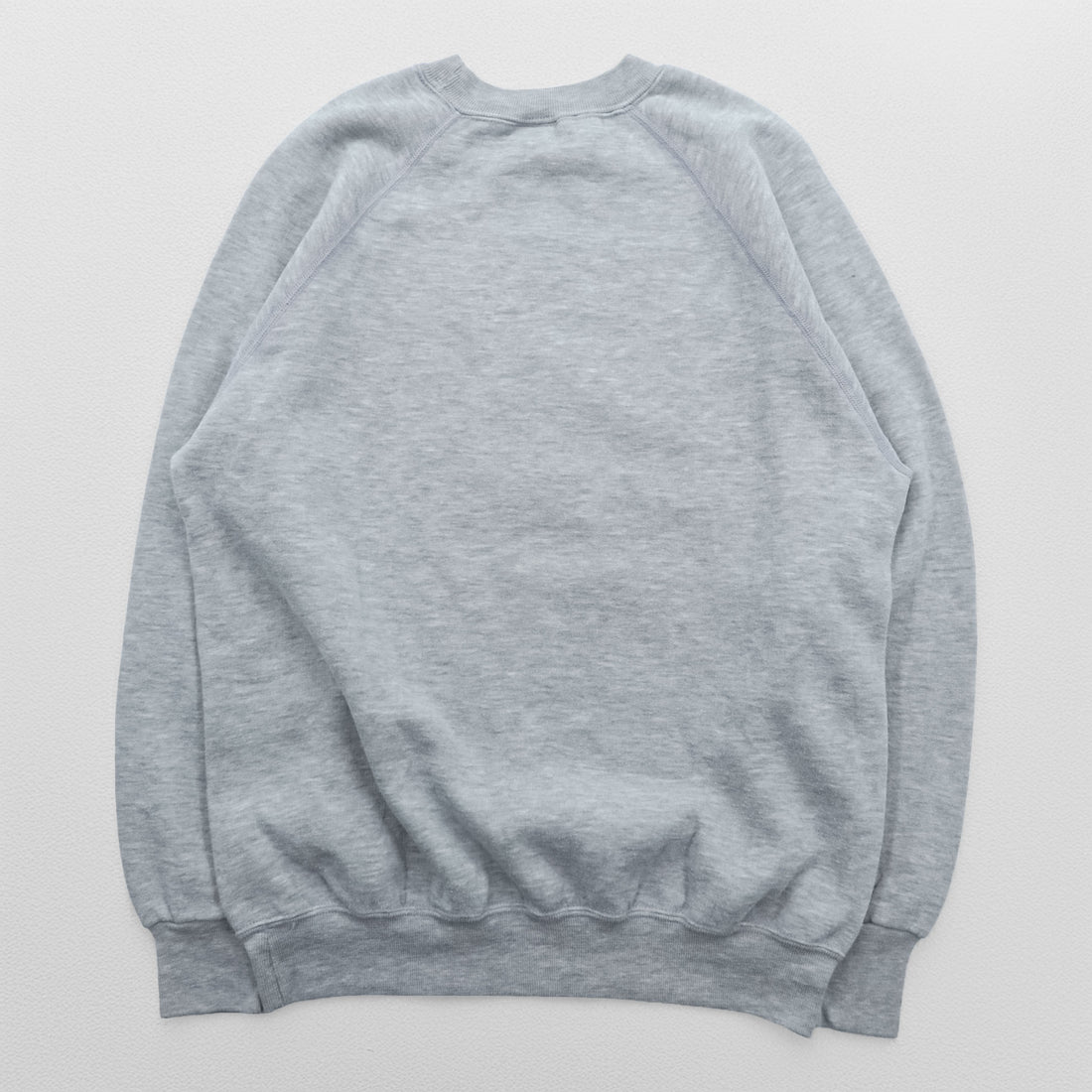 JERZEES 90s Raglan Sleeve College Sweatshirt, Size M, Gray, HEIDELBERG