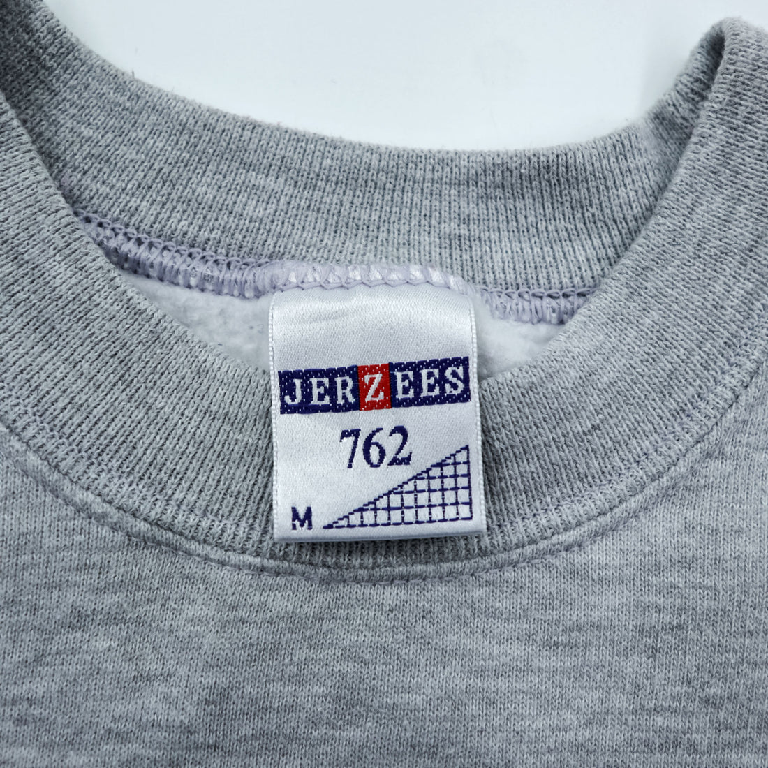 JERZEES 90s Raglan Sleeve College Sweatshirt, Size M, Gray, HEIDELBERG