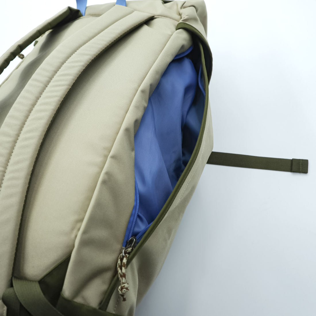 Patagonia Arbor Grande Pack Backpack, Waterproof, Khaki, Beige, Durable Water-Repellent, 32L, 47970