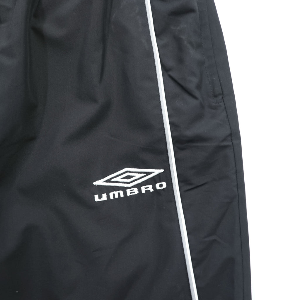 Umbro Track Pants Jersey XL Black Side Stripe Hem Zip Nylon