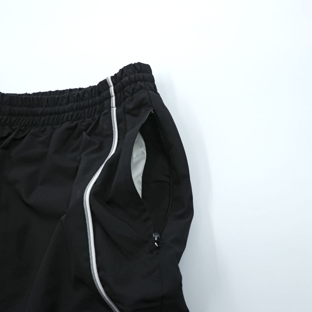 Umbro Track Pants Jersey XL Black Side Stripe Hem Zip Nylon