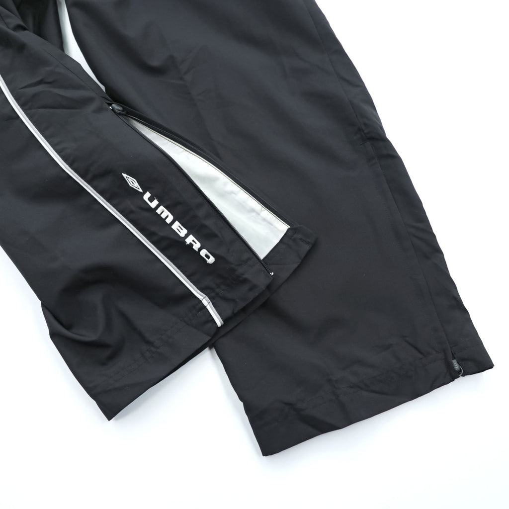 Umbro Track Pants Jersey XL Black Side Stripe Hem Zip Nylon