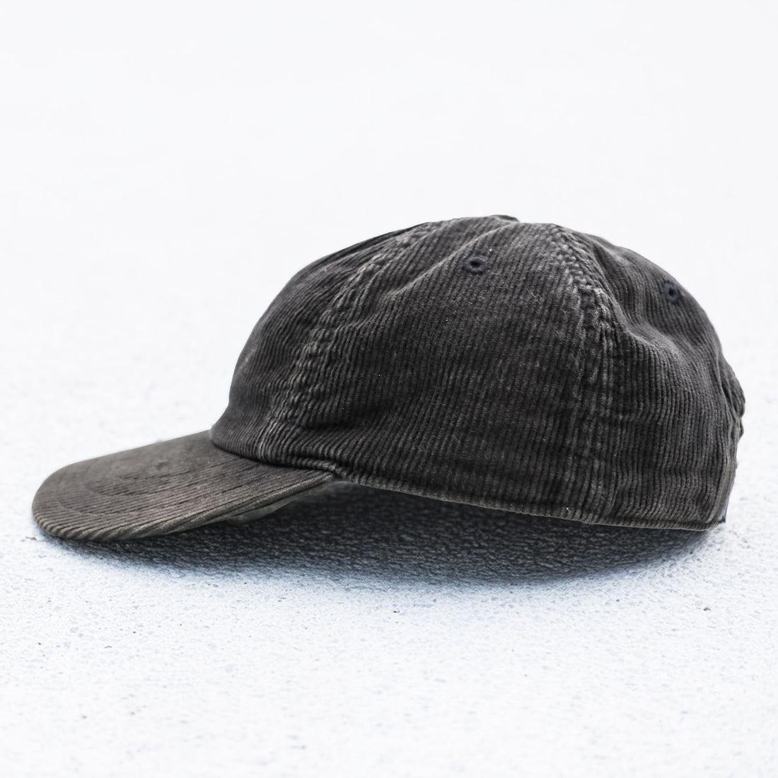 Patagonia コーデュロイ キャップ FREE グレー スナップバック ワンポイントロゴ 33535
