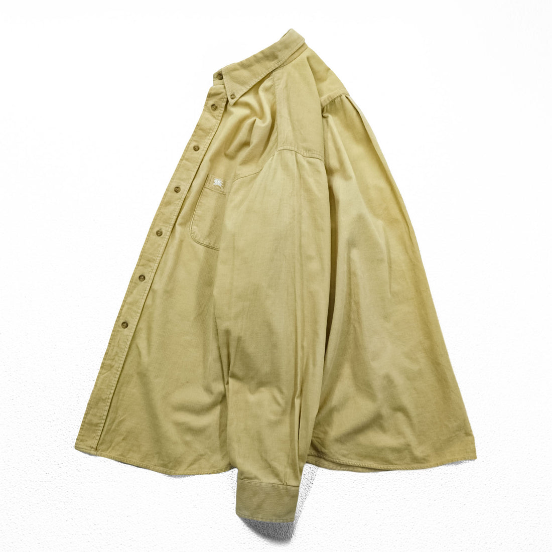 BURBERRY France-made corduroy button-down shirt, size M, beige, with a single logo, vintage style, checked finish.