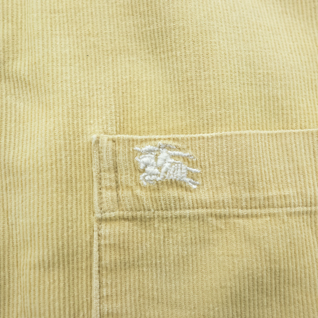BURBERRY France-made corduroy button-down shirt, size M, beige, with a single logo, vintage style, checked finish.