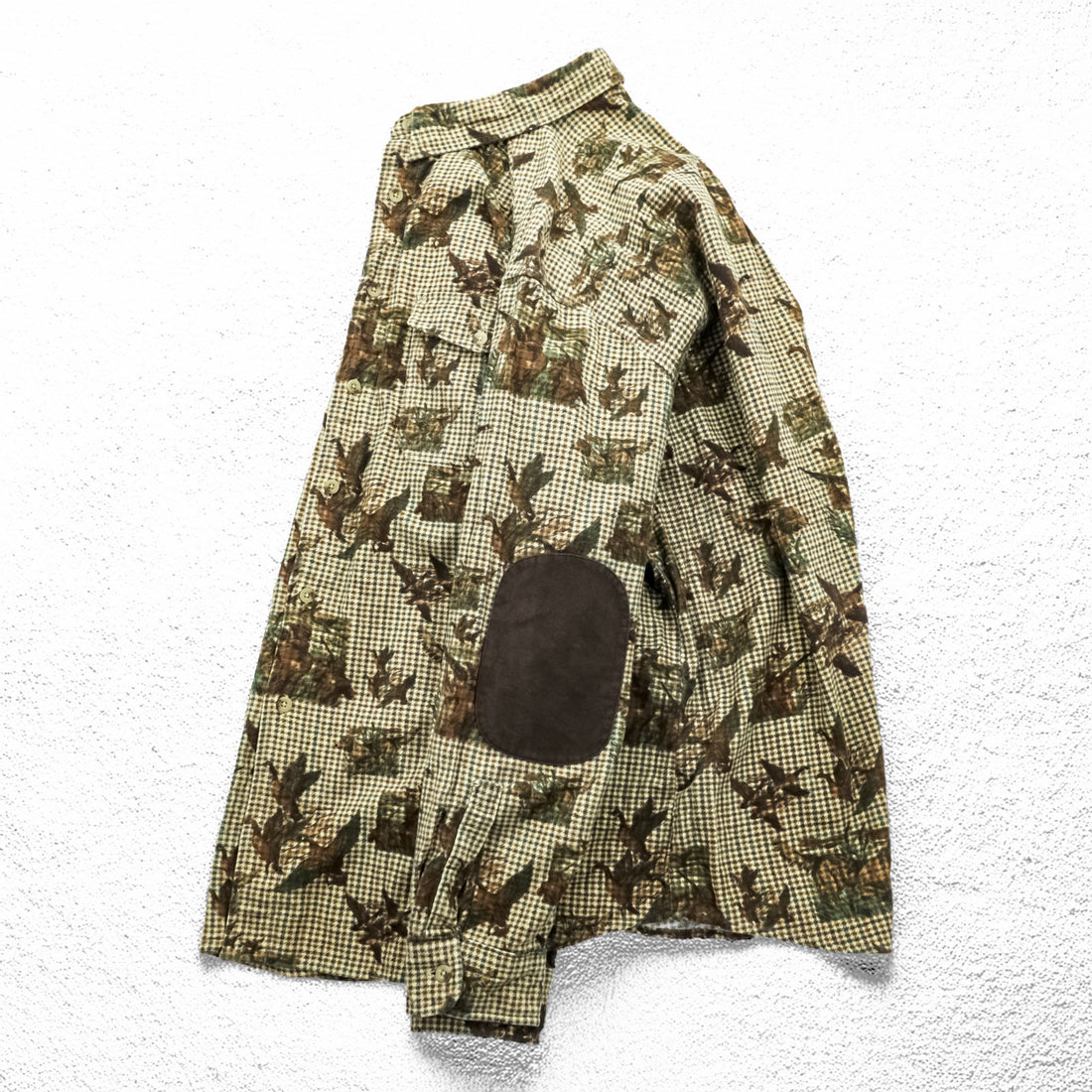 Woolrich Elbow Patch All-Over Print Hunting Shirt XL Beige BUCKSKIN HUNTER WITH DOG Houndstooth Camo 6417