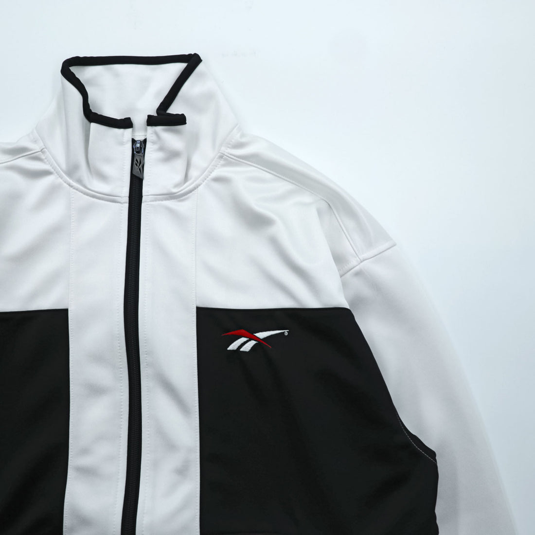 Reebok 90s Japan-Made Track Jacket Jersey M White, Black Vector Logo Embroidery