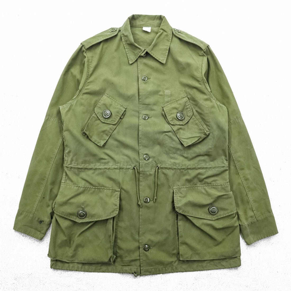 Canadian Military GS Mk II Style Field Jacket Olive 4 Pocket Combat Jacket Epaulets 50/50 Nylon Cotton Made in Canada Size 8