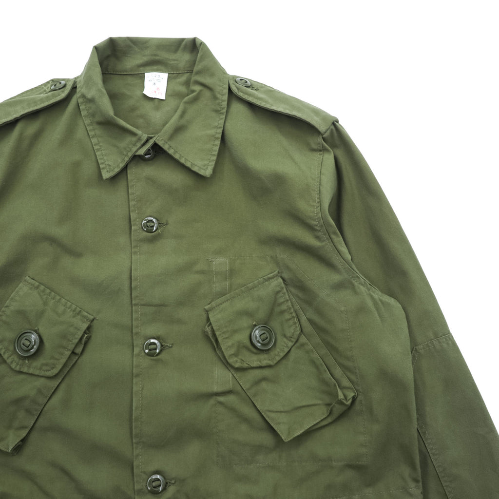 Canadian Military GS Mk II Style Field Jacket Olive 4 Pocket Combat Jacket Epaulets 50/50 Nylon Cotton Made in Canada Size 8