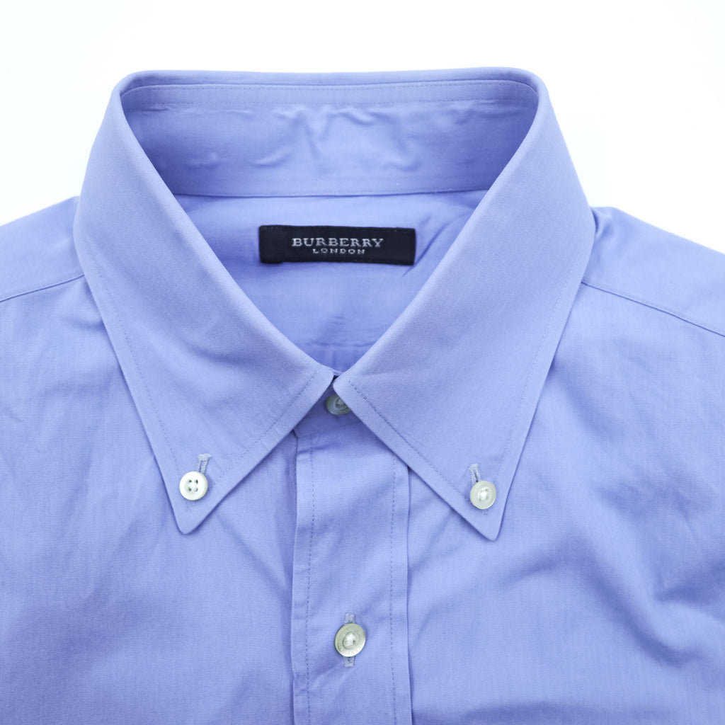 BURBERRY button-down shirt, size M, blue, with a single logo accent.