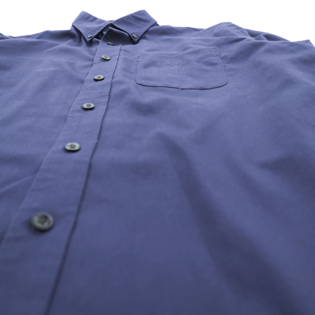 L.L.Bean button-down shirt, size M, navy, wrinkle-resistant, item number 264077