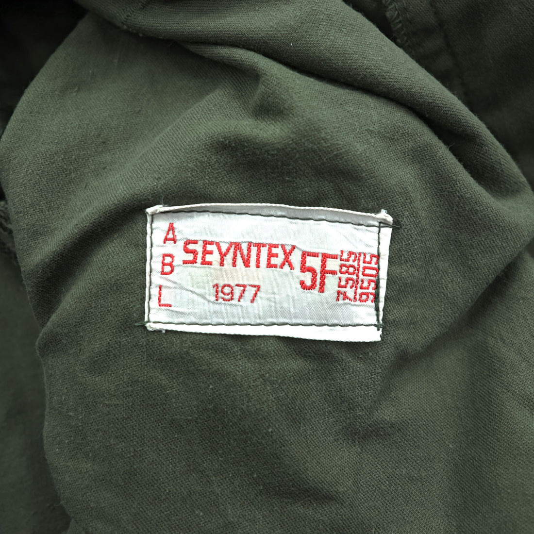 Vintage 1970s Belgian Army M-64 Mod Parka XL Khaki SEYNTEX 1977