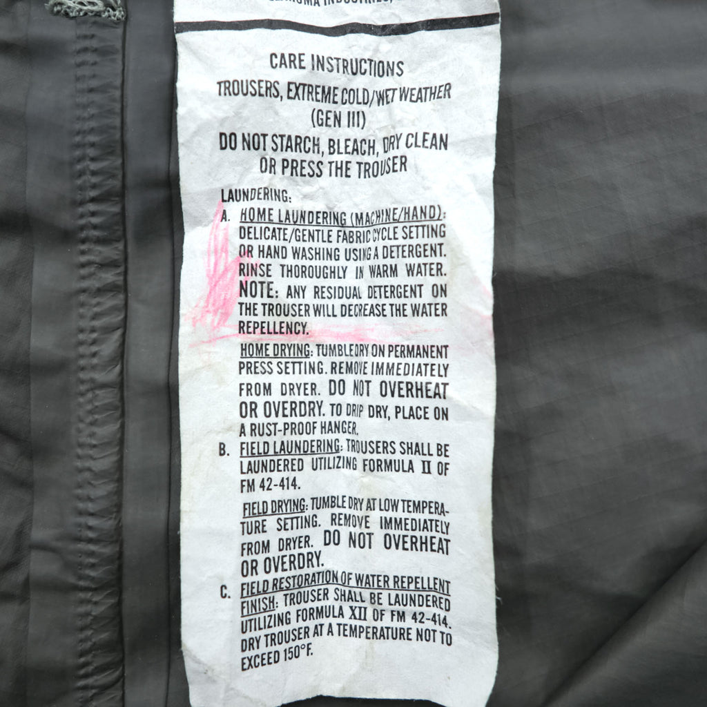 US Army ECWCS Gen III Level 6 Gore-Tex UCP ACU Wet Weather Trousers Large Regular