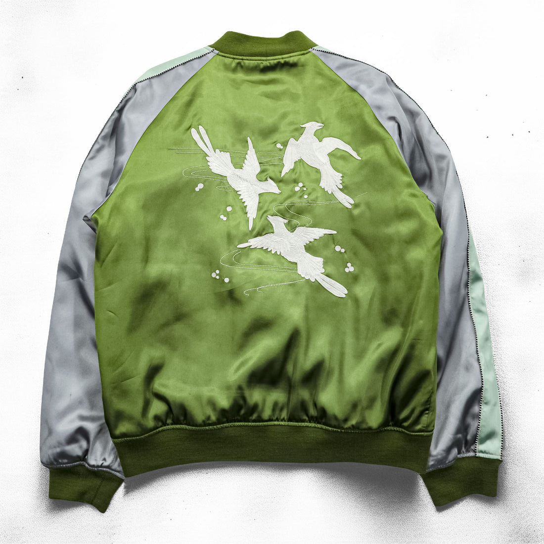 ALPHA INDUSTRIES スカジャン 中綿 スーベニアジャケット L グリーン シルバー 和柄 刺繍 蝶 花 鳥 22801-21