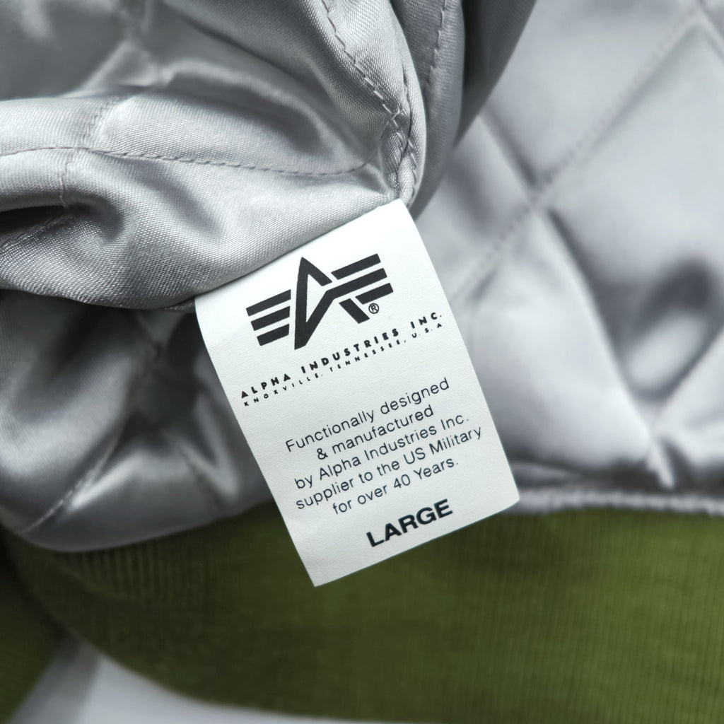 ALPHA INDUSTRIES スカジャン 中綿 スーベニアジャケット L グリーン シルバー 和柄 刺繍 蝶 花 鳥 22801-21