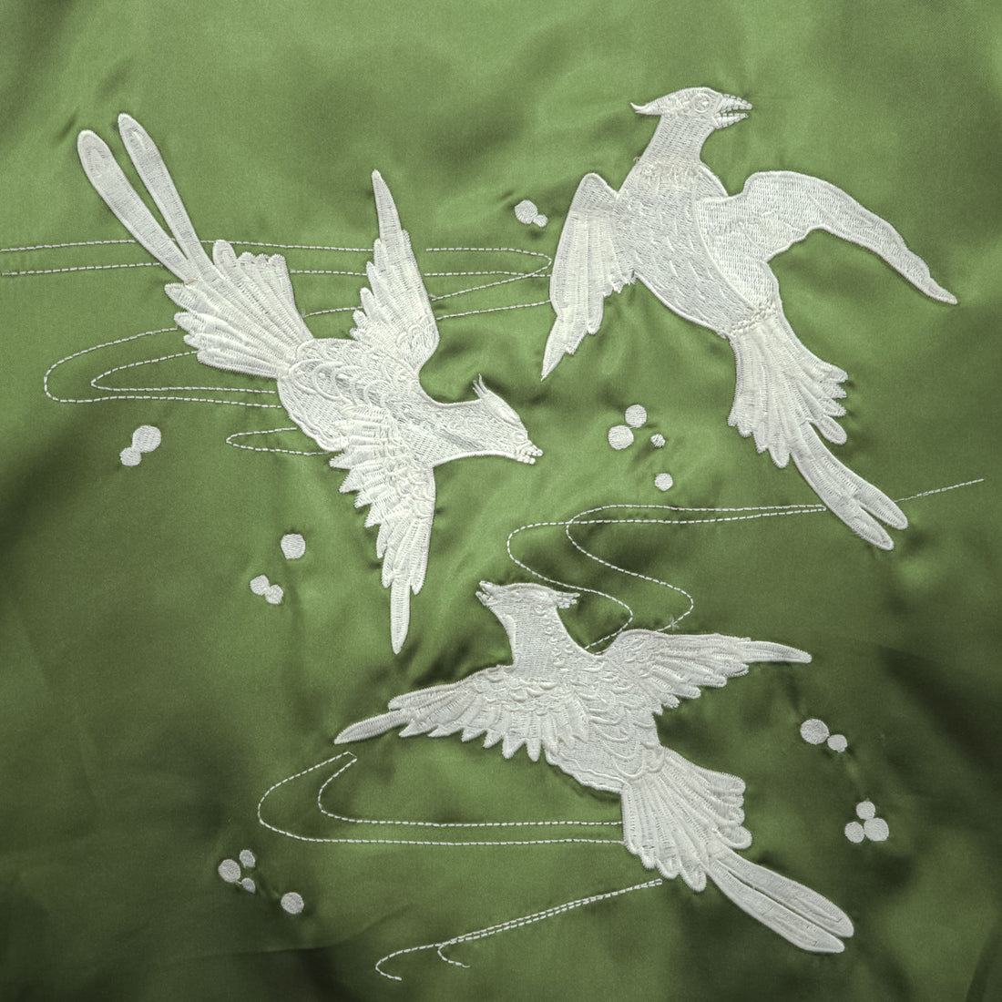 ALPHA INDUSTRIES スカジャン 中綿 スーベニアジャケット L グリーン シルバー 和柄 刺繍 蝶 花 鳥 22801-21