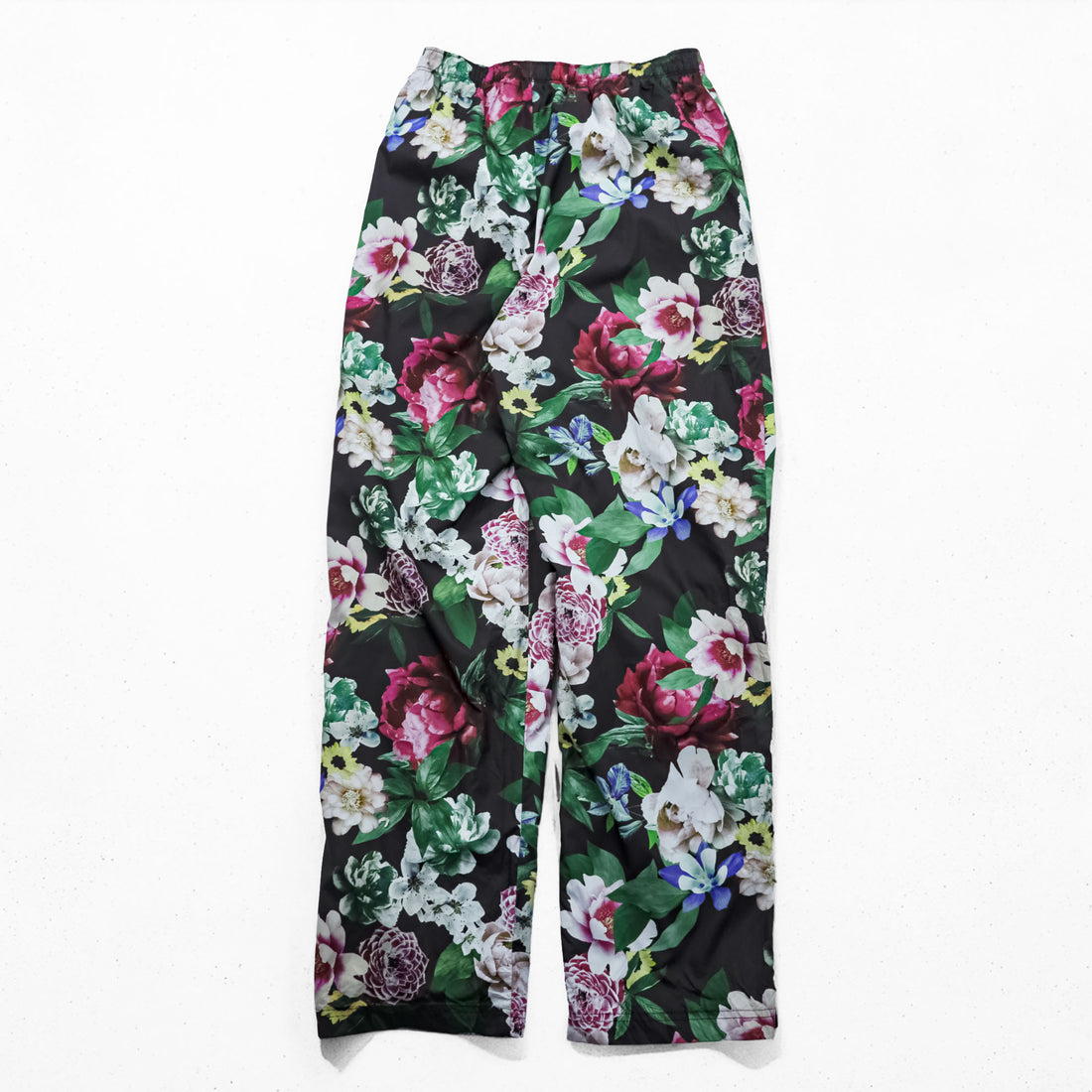 NIKE Track Pants S Black, Green, Pink Patterned Femme Floral Print Pants Floral Pattern Mesh Liner Breathable CU6517-010
