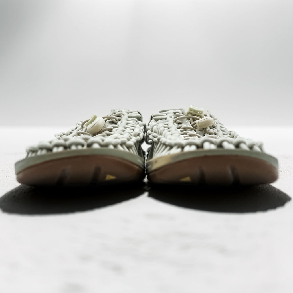 KEEN ユニーク UNEEK アウトドア スポーツサンダル 26.5cm ベージュ 1024309