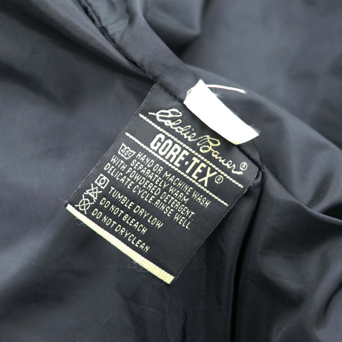 Eddie Bauer 90s Vintage Mountain Parka Shell Rain Jacket, Size M, Navy, Gore-Tex, Waterproof, Drawcord, Detachable Hoodie