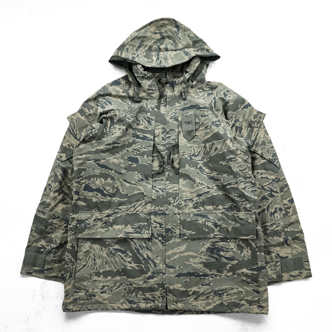 USAF APECS ABU Tiger Stripe Camo Parka Medium Regular Hooded Waterproof Nylon Military Jacket Propper